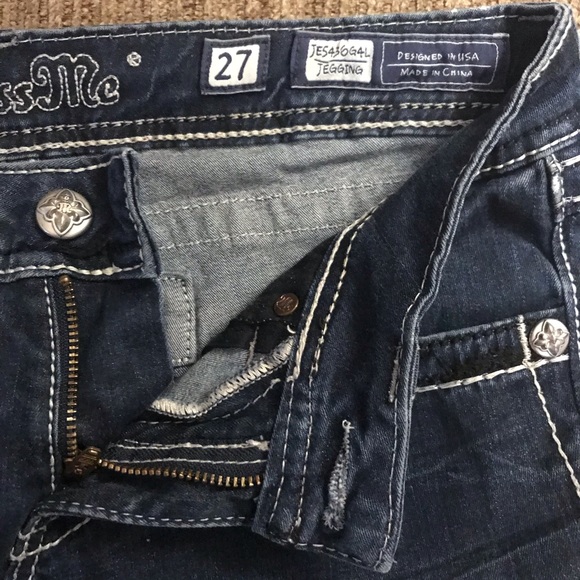 Jeans - Picture 3 of 4